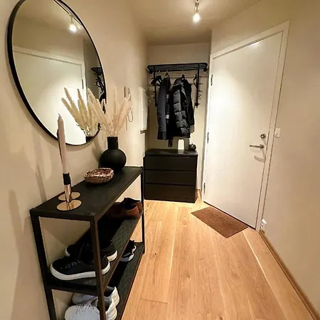 Apartmán - 2 Bedrooms - 2 Bathrooms - Balcony - Parking - Close To Ons *